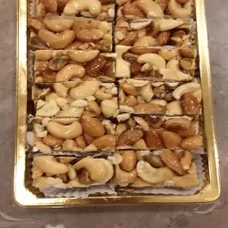 تمرية بالمكسرات